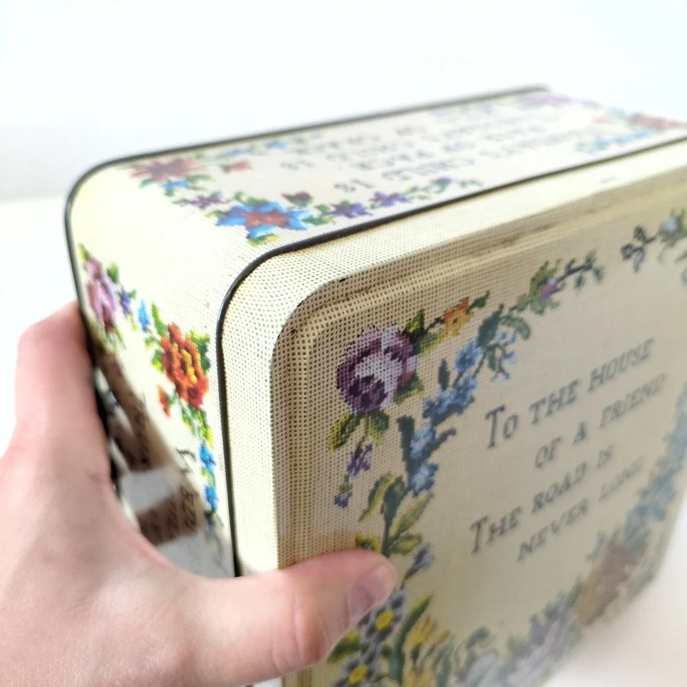 Vintage Carr's of‎ Carlisle England Needlepoint Floral Tin Box Cottagecore Cream
